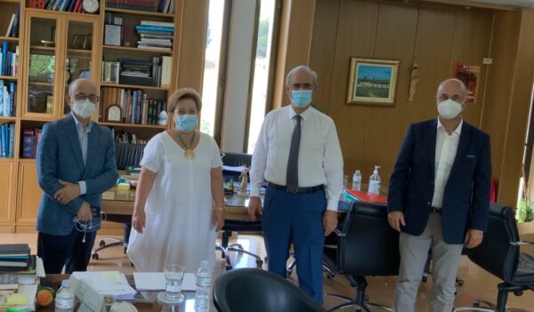 Δωρεάν παροχή τηλε-ελέγχου συμπτωμάτων και γραμμή  Υγείας από την Interamerican για όλους τους κατοίκους του δήμου Κηφισιάς