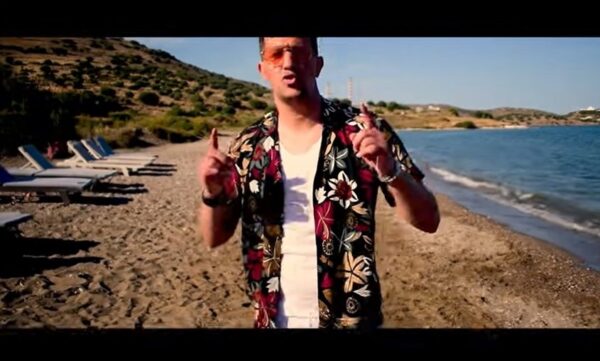 Madonna: Το νέο τραγούδι τou Σωτήρη Escobar