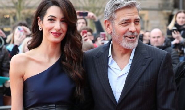 Φήμες ότι το ζεύγος Κλούνεϊ περιμένει το 3ο του παιδί – Εικόνες της Αμάλ με κοιλίτσα