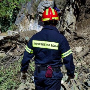 Βαρδούσια Όρη: Αγνοούνται τρεις ορειβάτες από το πρωί των Χριστουγέννων – Σε εξέλιξη μεγάλη επιχείρηση εντοπισμού