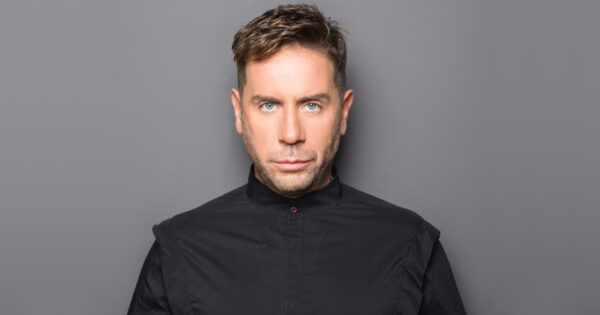 Γιώργος Μαζωνάκης για τον εγκλεισμό του στο ψυχιατρείο: «Με τύλιξαν σε μια κόλλα χαρτί άτομα της οικογένειας μου»