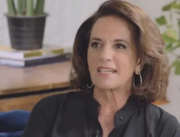 Χριστίνα Σούζη: Κάηκε το εξοχικό της στο Θυμάρι – «Μια ολόκληρη ζωή εκεί την περάσαμε»