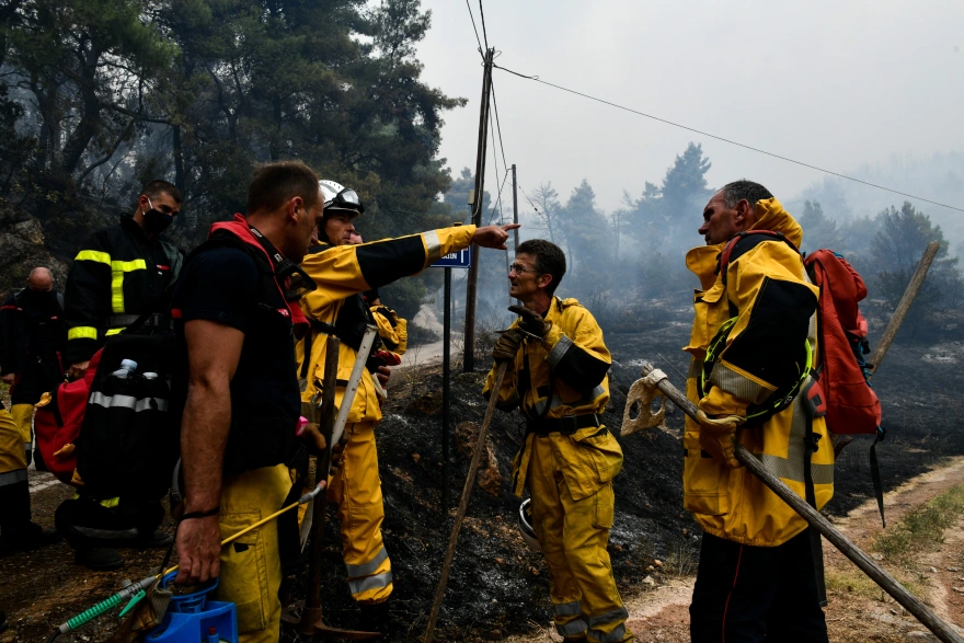 Στην Ελλάδα 120 πυροσβέστες από την Ουκρανία