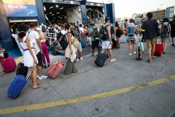 Αυστηροί έλεγχοι της ΕΛ.ΑΣ. σε τουριστικές περιοχές – Τι περιλαμβάνουν