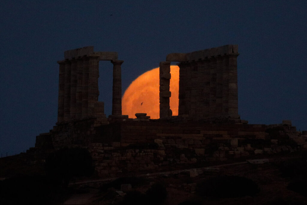 Αυγουστιάτικη Πανσέληνος με ελεύθερη είσοδο και εκδηλώσεις σε αρχαιολογικούς χώρους και μουσεία