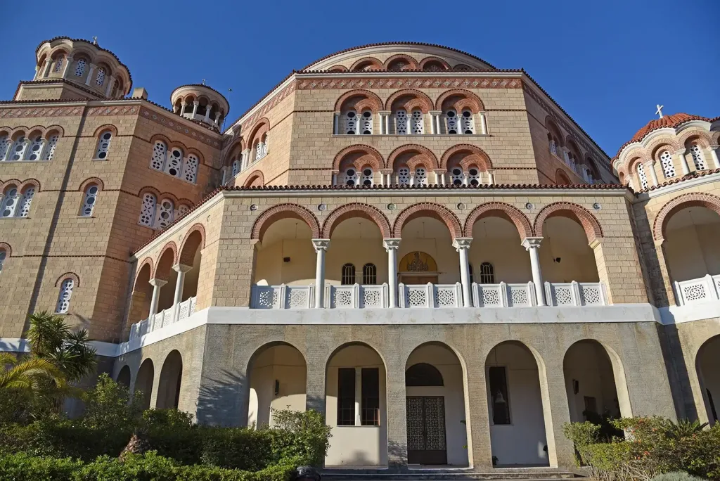 Κορωνοϊός: Kλείνει το μοναστήρι του Αγίου Νεκταρίου στην Αίγινα – Θετικές στον ιό 16 μοναχές