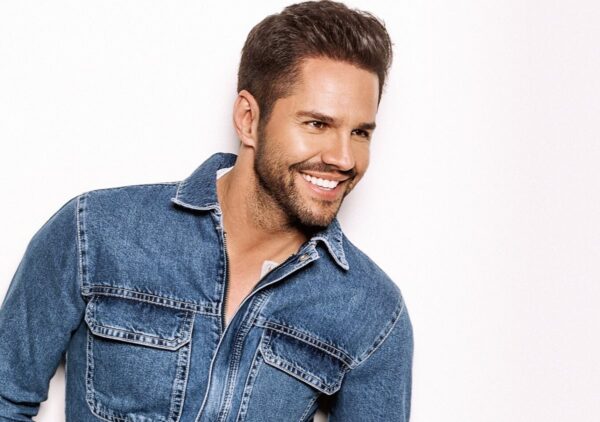 Γιώργος Τσαλίκης: «Μαζέψου, μας κάνεις και ντρεπόμαστε για λογαριασμό σου», ξεσπά για τον Στέφανο Τσιτσιπά