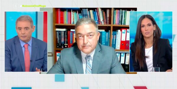 Βασιλακόπουλος: Η τρίτη δόση του εμβολίου είναι 100% ασφαλής [βίντεο]