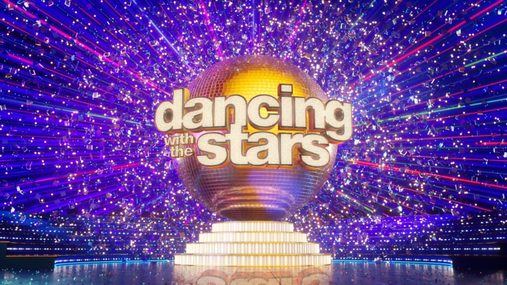 Dancing with the Stars: Η Βίκυ Καγιά, ο Λάμπρος Φισφής και οι 4 της κριτικής επιτροπής