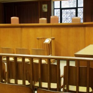 Ένοχος γνωστός ηθοποιός για βιασμό και απόπειρες βιασμού σε βάρος δύο γυναικών – Καταδικάστηκε σε  4 χρόνια φυλάκιση με αναστολή μέχρι την έφεση