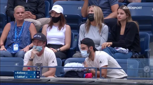 US Open:  Στο γήπεδο για τον αγώνα της Σάκκαρη η Μαρέβα Μητσοτάκη