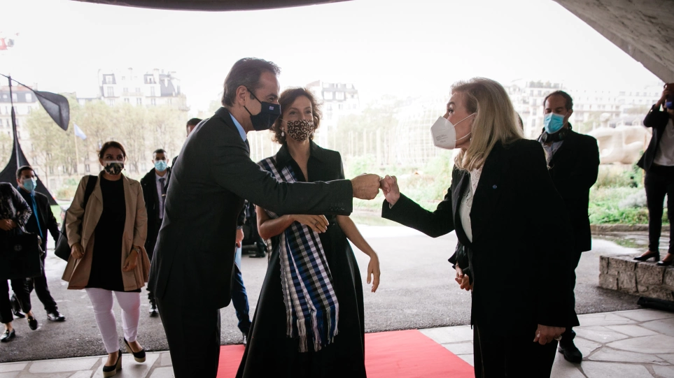 Επίσκεψη Μητσοτάκη στην έδρα της Unesco στο Παρίσι