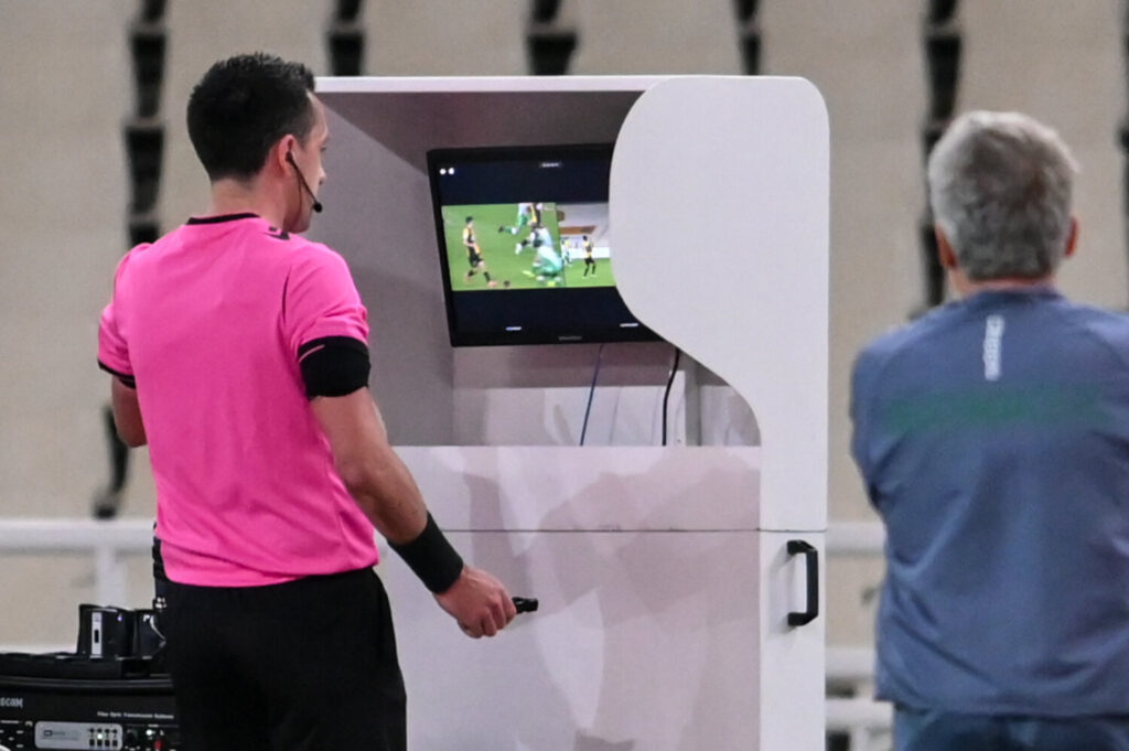 VAR με έξοδα Παναθηναϊκού και Ατρόμητου στον αγώνα Κυπέλλου