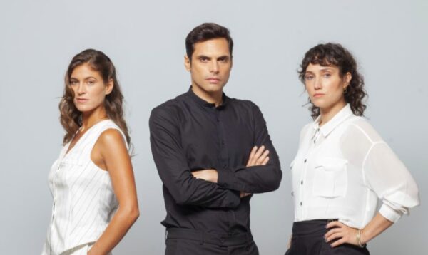 Η νέα δραματική σειρά μυστηρίου «Σκοτεινή θάλασσα» έρχεται στο MEGA