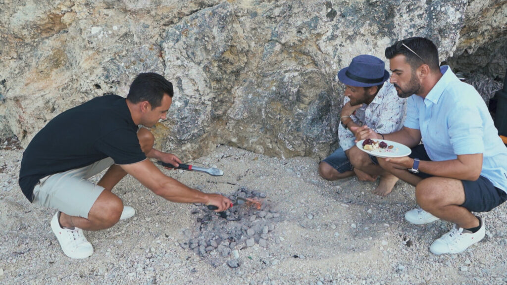 «FISHY»  – Την Κυριακή 21 Νοεμβρίου, στις 16:30 στο MEGA