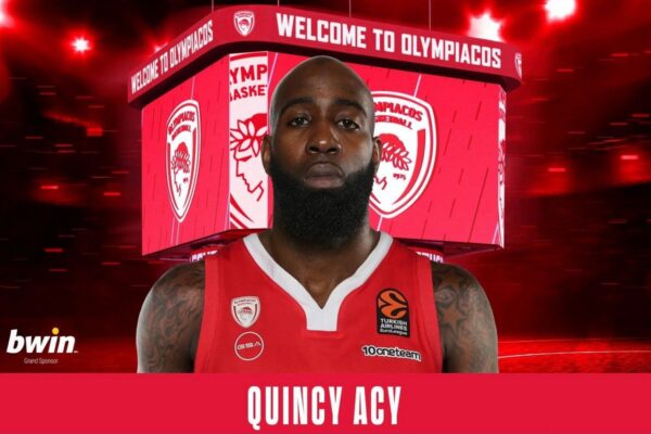 Μεταγραφή – έκλπηξη: Ο Ολυμπιακός ανακοίνωσε τον Κουίνσι Έισι [βίντεο]