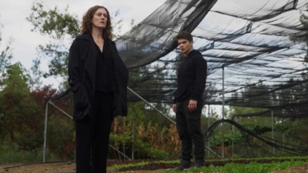 Η Γη της Ελιάς – Spoiler: Ο Φίλιππος μαθαίνει ότι η Χάιδω έστησε τον πυροβολισμό και παραδίνεται στην αστυνομία (Βίντεο)