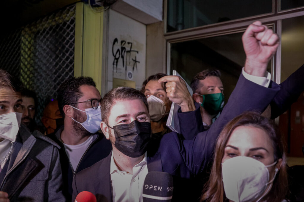Ανδρουλάκης: Η Δημοκρατική παράταξη απόψε επιστρέφει, το ΠΑΣΟΚ επιστρέφει
