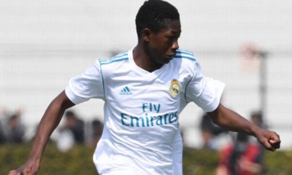 Ο Ντιμπί Κεϊτά διαλέγει Ολυμπιακό αντί Βαλένθια, Μπέτις και Γρανάδα!