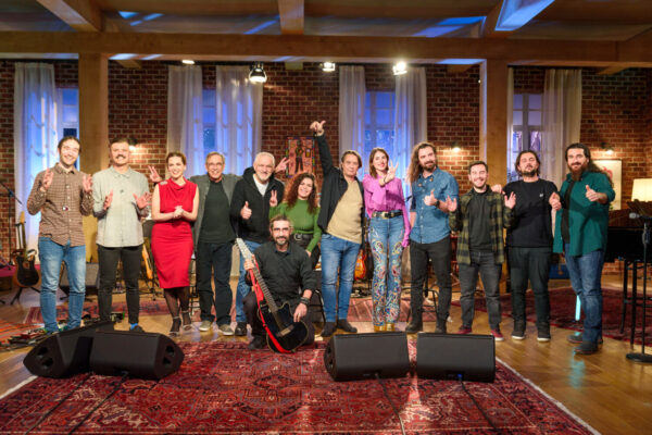 ΕΡΤ1 – ΜΟΥΣΙΚΟ ΚΟΥΤΙ: «Αφιέρωμα στον Λαυρέντη Μαχαιρίτσα» [Bίντεο]