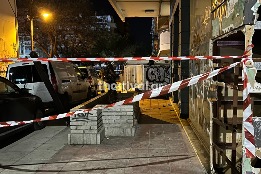 Σοκ στη Θεσσαλονίκη: Νεκρός 19χρονος – Τον σκότωσαν γιατί ήταν Άρης… (video)