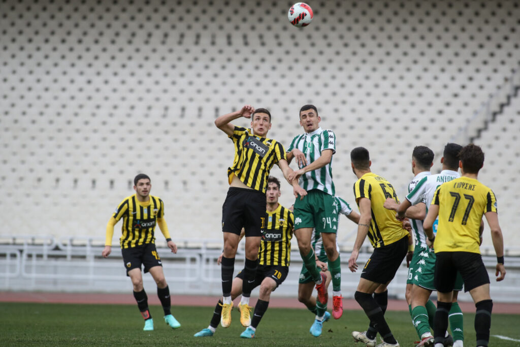 Ντέρμπι στη Super League, τελικός στο League Cup Αγγλίας