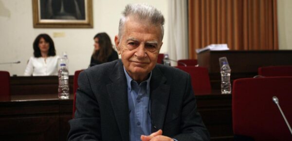 Θρήνος στον ΣΥΡΙΖΑ – Έφυγε από τη ζωή ο Μίμης Δαρειώτης