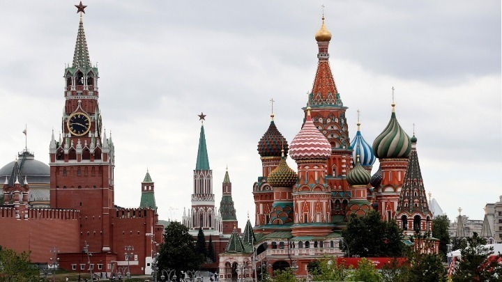 Απειλεί η Ρωσία: Βρείτε ρούβλια αν θέλετε αέριο, σιτηρά ή μέταλλα