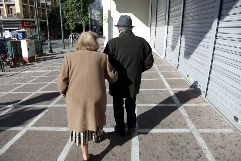 Να ανοίξουν τα ΚΑΠΗ για τους ηλικιωμένους συνανθρώπους μας