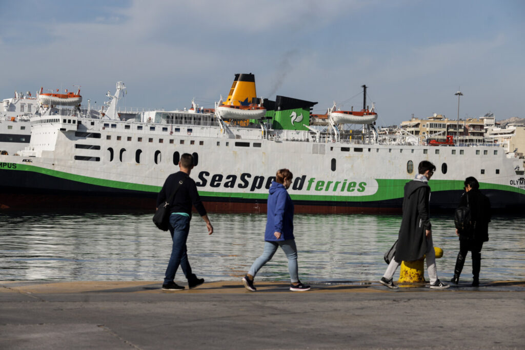 Η ενεργειακή κρίση ακριβαίνει και τα εισιτήρια των πλοίων