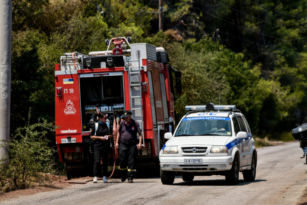 Φωτιά στην Πάρνηθα – Συναγερμός στην Πυροσβεστική