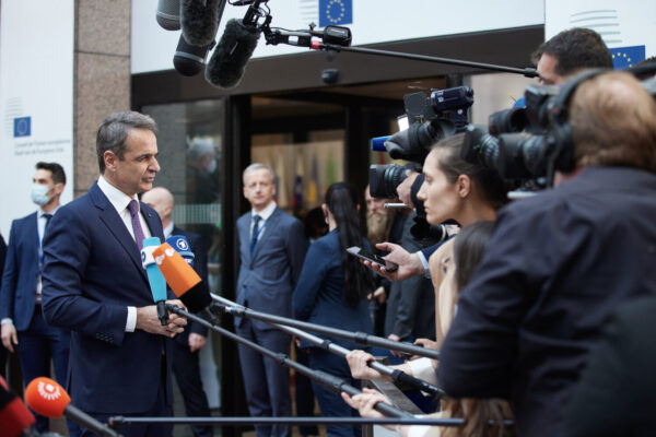 Μητσοτάκης στο ΝΑΤΟ: Να στείλουμε ξεκάθαρο μήνυμα ότι το ΝΑΤΟ είναι ενωμένο να στηρίξει την Ουκρανία