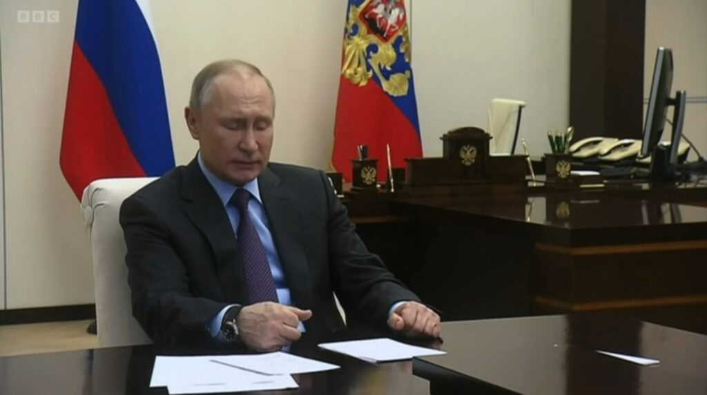 Ο Πούτιν «φρενάρει» τις διαπραγματεύσεις: «Το Κίεβο δεν δείχνει σοβαρή δέσμευση στην εξεύρεση αμοιβαία αποδεκτής λύσης»
