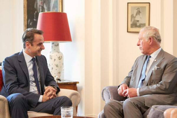 Mητσοτάκης – Κάρολος: Συνάντηση στο Dumfries House στη Σκωτία – Το κτήμα πρότυπο για την αξιοποίηση του Τατοϊου