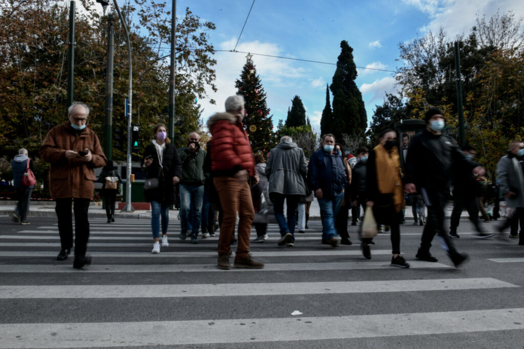 Κορωνοϊός: 14.763 νέα κρούσματα, 51 θάνατοι, 360 διασωληνωμένοι