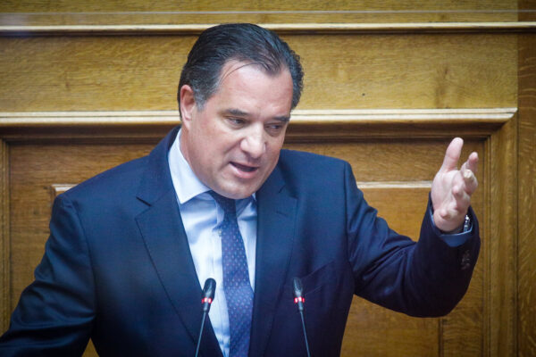 Άδωνις  Γεωργιάδης: Ετοιμάζω εξώδικο στον Αλ. Τσίπρα για συκοφαντία – Τι απαντά η Τσαπανίδου