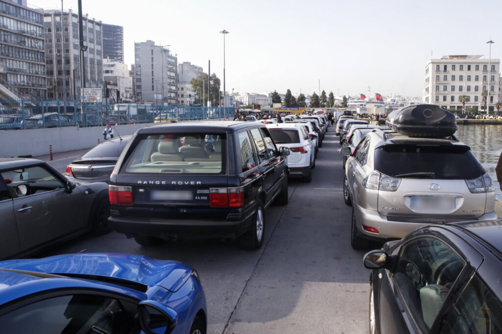 Πότε θα δούμε μείωση κατά 30% των τεκμηρίων διαβίωσης – Τι ισχύει με το φόρο για ακίνητα και αυτοκίνητα