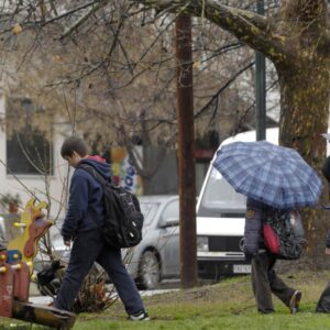 ΕΜΥ:  Επικαιροποιήθηκε το έκτακτο δελτίο επιδείνωσης καιρού – Πού αναμένονται βροχές μέχρι και την Δευτέρα το βράδυ – «Πνίγηκαν» Κέρκυρα και Άρτα