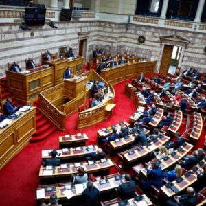 ΟΠΕΚΕΠΕ: Την άρση ασυλίας για 11 βουλευτές , έναν πρώην υπουργό και έναν υφυπουργό , ζητά η Ευρωπαϊκή Εισαγγελία – Στη Βουλή η δικογραφία