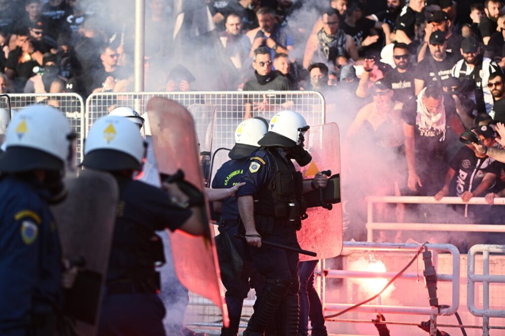 Τελικός Κυπέλλου: Σε 17 συλλήψεις προχώρησε η ΕΛ.ΑΣ  για τα επεισόδια στο ΟΑΚΑ