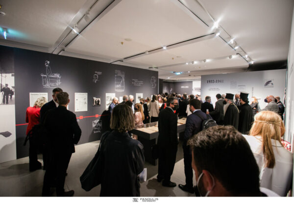 «ΤΟ ΒΗΜΑ: 100 χρόνια γράφουμε Ιστορία» – Με λαμπρότητα πραγματοποιήθηκαν τα εγκαίνια της έκθεσης