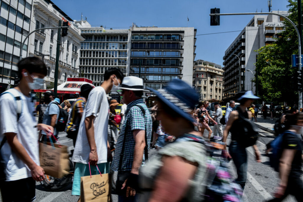 Αυξάνεται το επίδομα από 210 σε 250 ευρώ για τους ευάλωτους δανειολήπτες