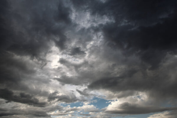 Κακοκαιρία «Genesis»: Έφτασε στην Αττική – Προβλήματα σε ανατολική Μακεδονία και Ξάνθη