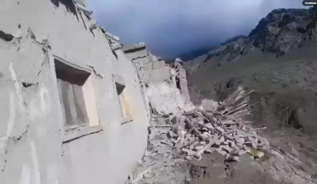 Αφγανιστάν: Τουλάχιστον 250 νεκροί από τον ισχυρό σεισμό  των  5,9 Ρίχτερ που έπληξε τη χώρα