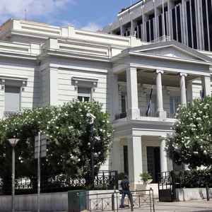 Υπουργείο Εξωτερικών: Σταθερός στόχος παραμένει η επίλυση του Κυπριακού και η επανένωση της Μεγαλονήσου