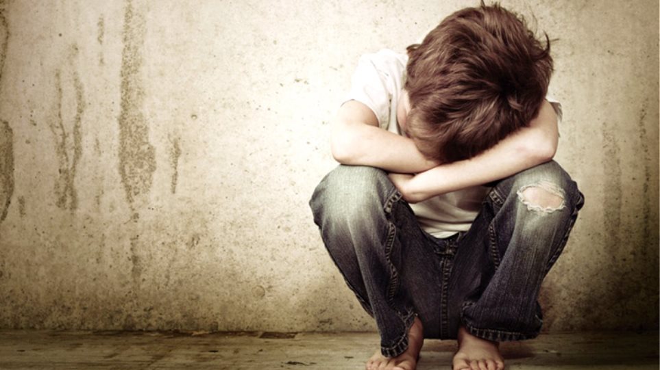Ηράκλειο: Σοκάρει η κατάθεση του 14χρονου που μαζί με τον αδελφό του βιάστηκαν από το σύντροφο της μητέρας τους