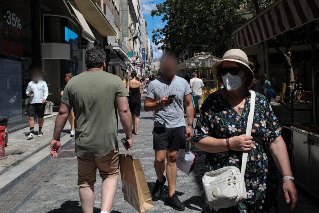 Θωμαΐδης για κορωνοϊό: Στο «κόκκινο» Κυκλάδες και Σποράδες – Αργή η αποκλιμάκωση τον Αύγουστο