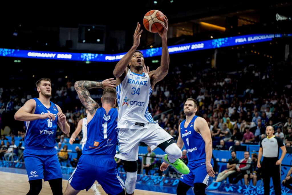 Eurobasket 2022 – Μεγάλη νίκη της Ελλάδας επί της Τσεχίας 94-88 με ανεπανάληπτο Γιάννη Αντετοκούνμπο - Bigpost.gr