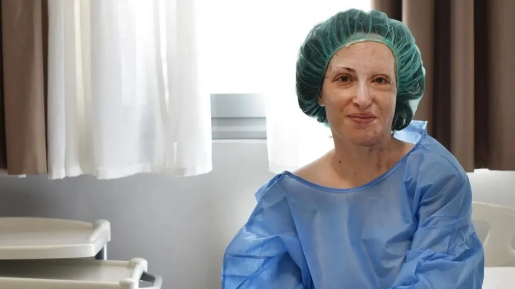 Ιωάννα Παλιοσπύρου: «Δεν εγκαταλείπω» – O Γολγοθάς της  συνεχίζεται στο νοσοκομείο (εικόνες)