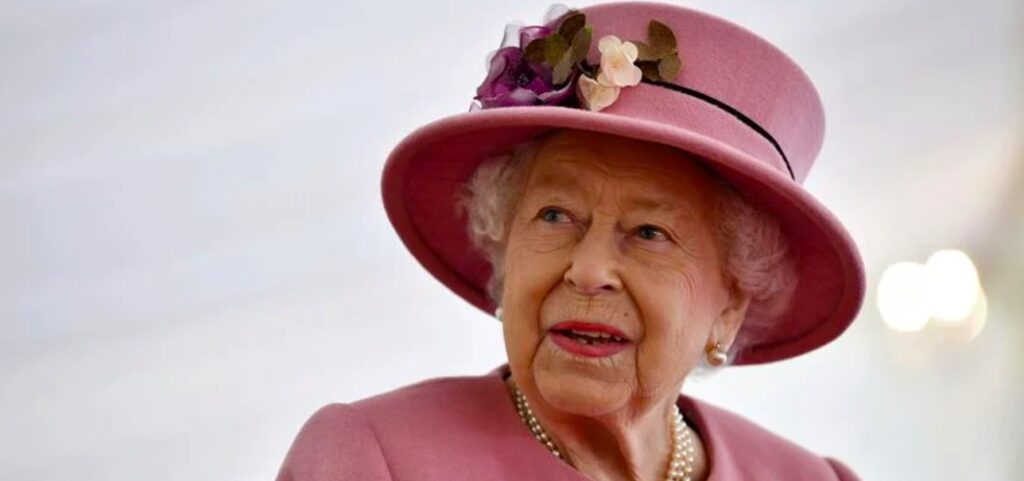 Αναστάτωση στην Αγγλία – Επιβαρύνθηκε η υγεία της βασίλισσας Ελισάβετ – «Οι γιατροί ανησυχούν…»
